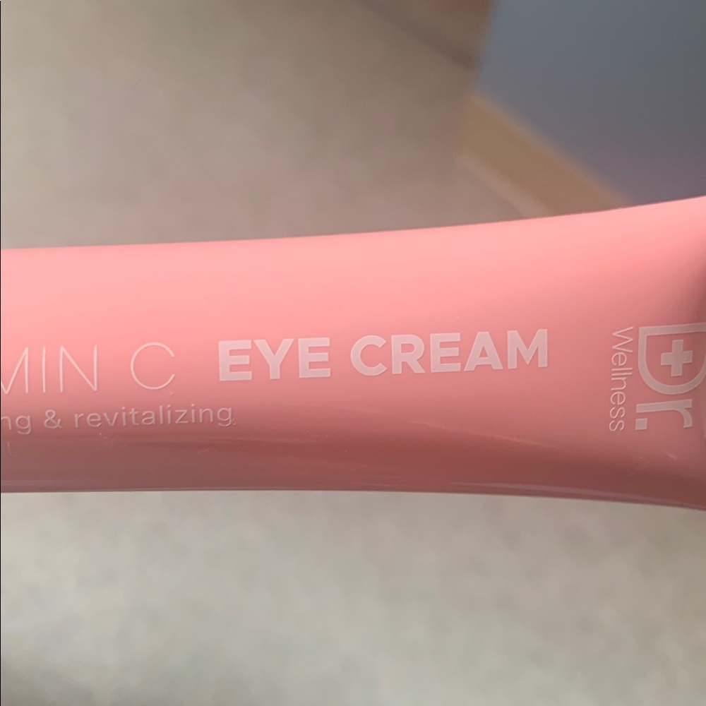 Dr Wellness Vitamin C Eye Cream - Picture 5 of 7
